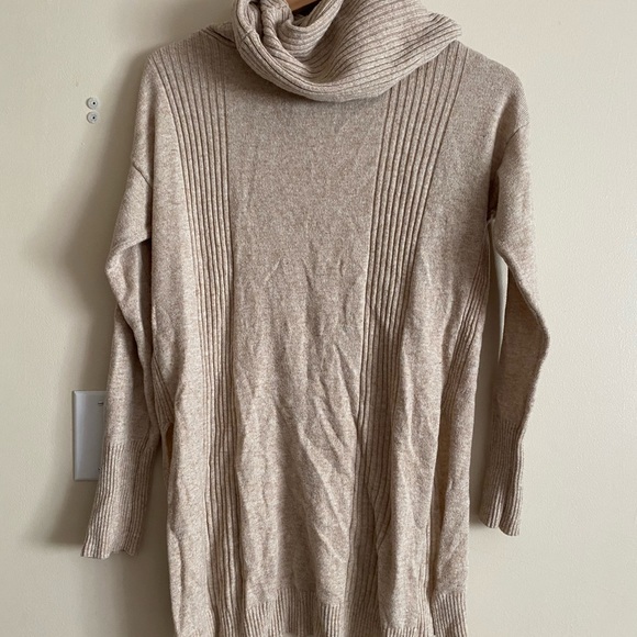 Buffalo Cream turtleneck Sweater - Picture 4 of 4